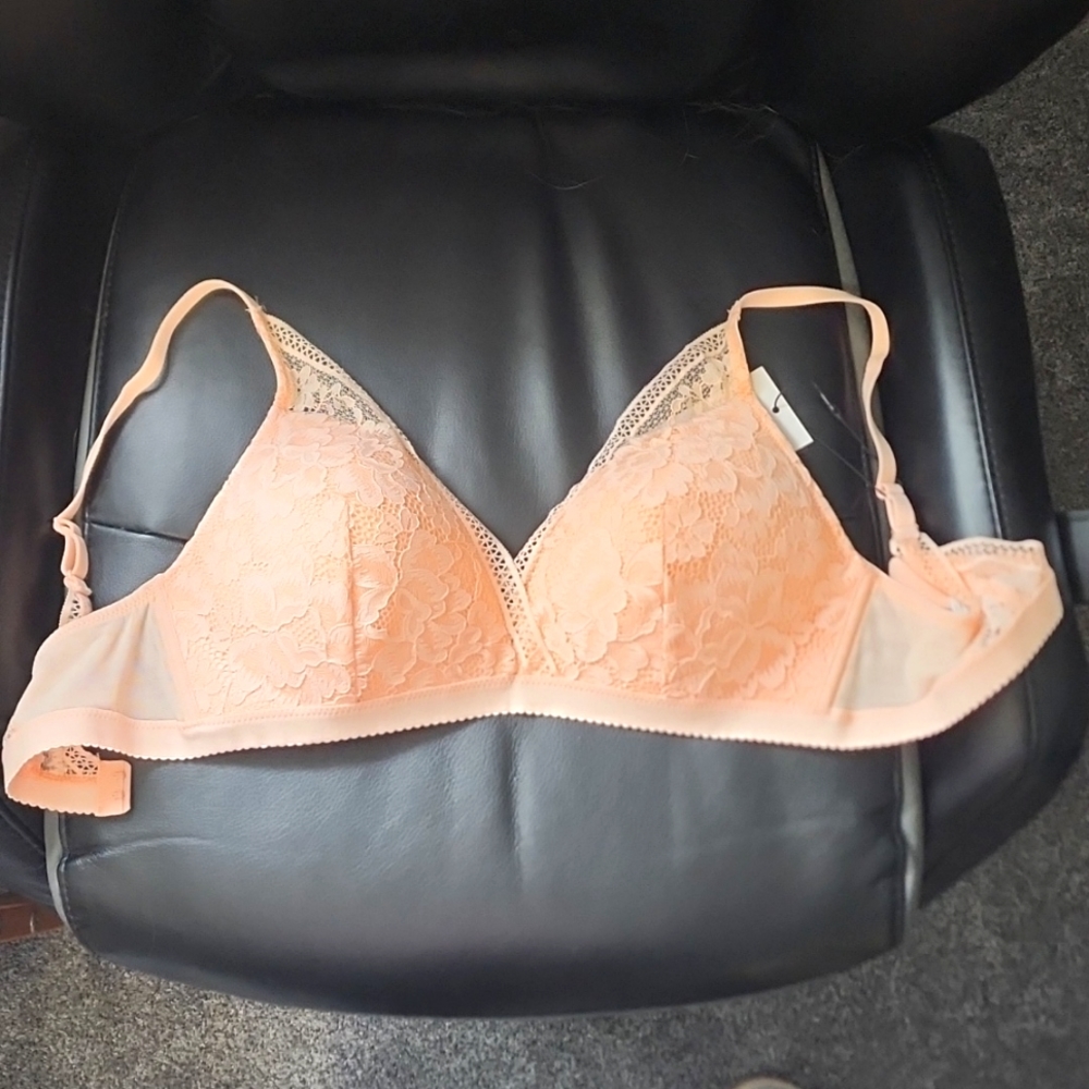 Knix Deep-V Bralette